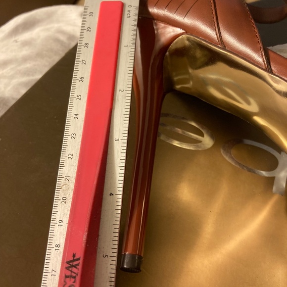 BeBe Lucie Pumps NIB Size 10 - Picture 9 of 9